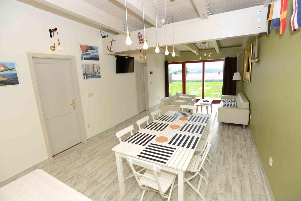 Apartmany Modrinovy Dum Horní Planá Buitenkant foto